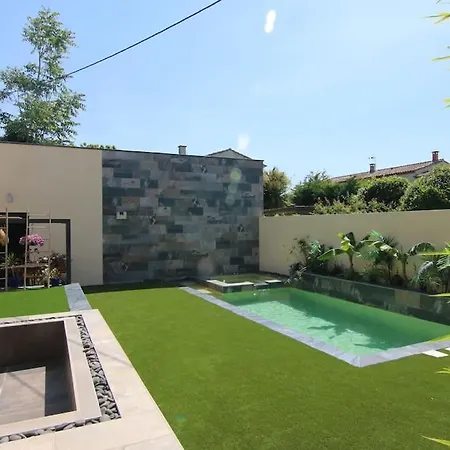 Vila  tropicale Entre Nimes Avignon Et Arles